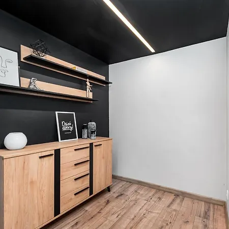 Lukowska 5 By Homeprime Hotel Warschau