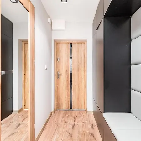 Ξενοδοχείο Lukowska 5 By Homeprime Βαρσοβία