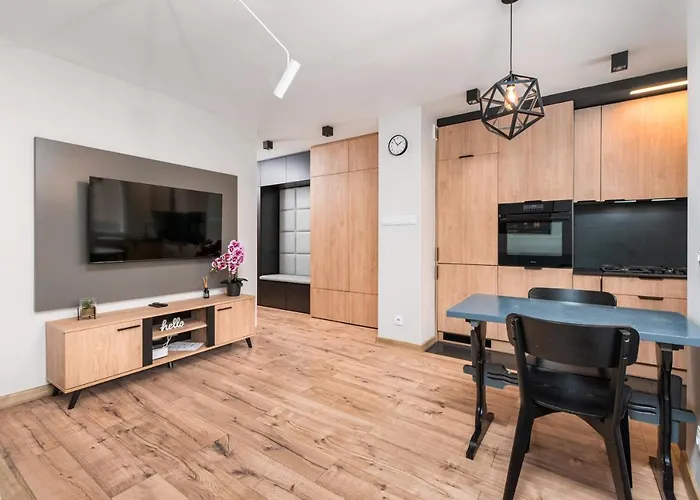 Lukowska 5 By Homeprime